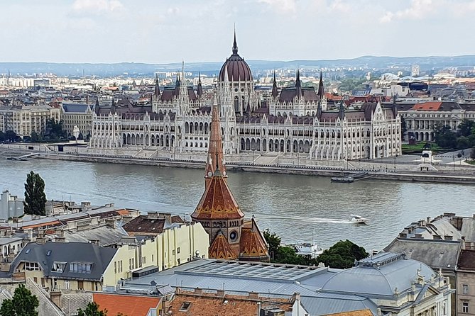 Half-Day Private Budapest Tour by Van with Pickup